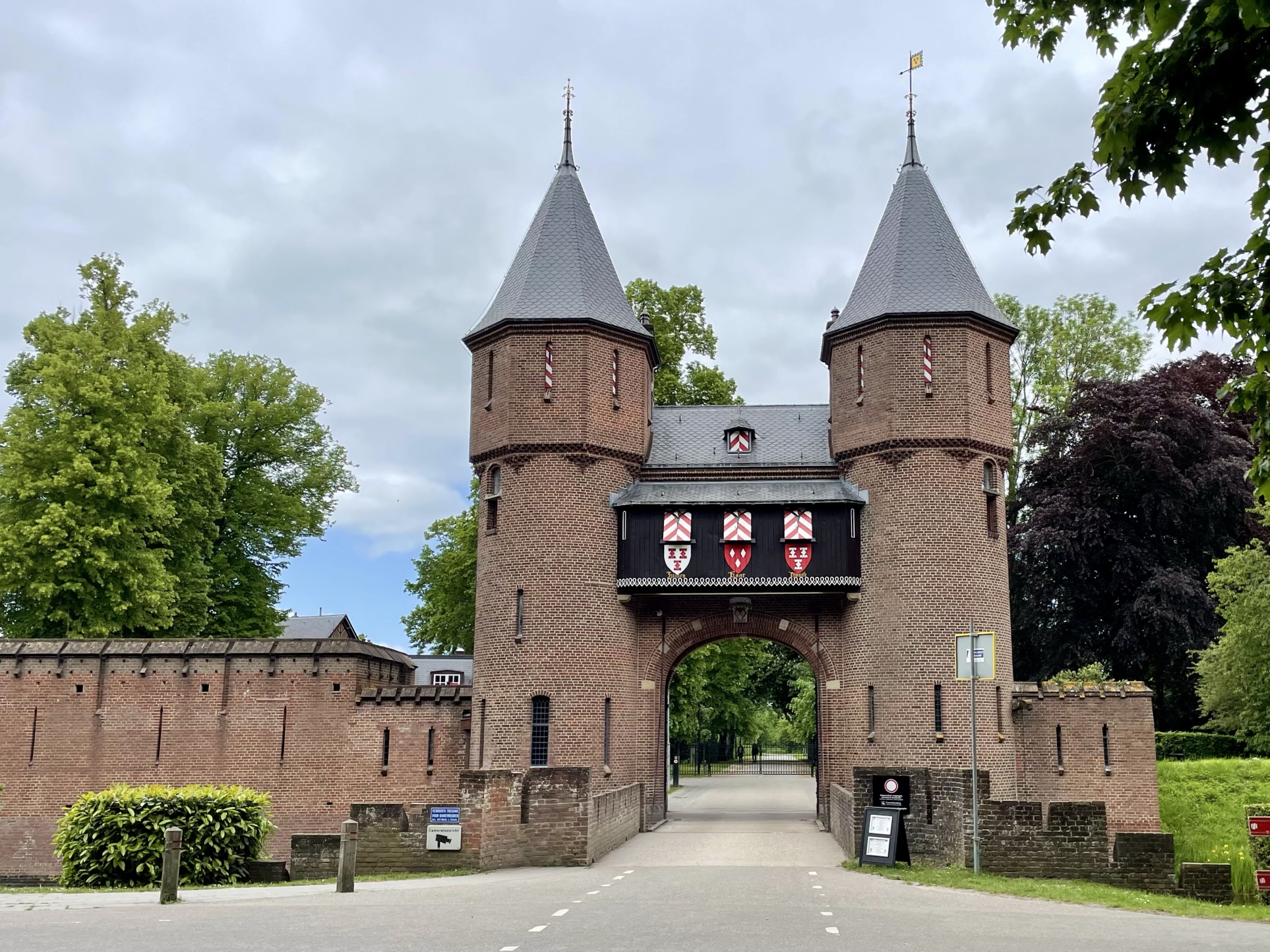Ausgang Schloss