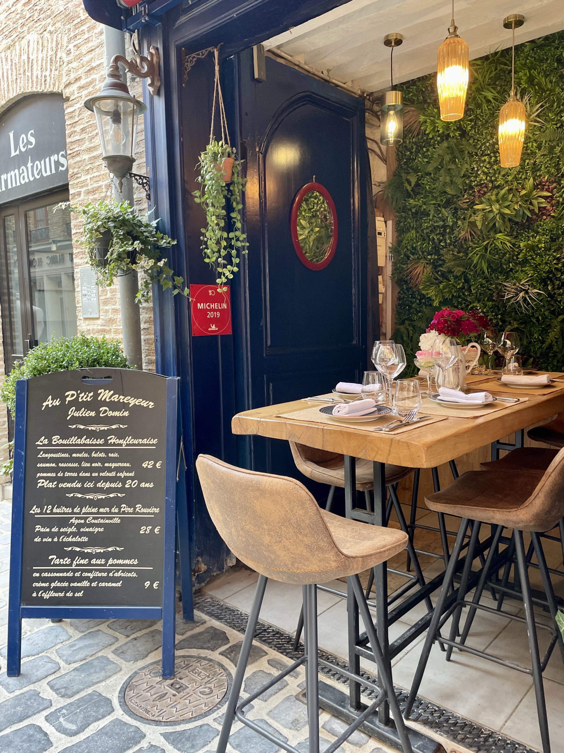 Restaurant-Hochtisch-Altstadt-Honfleur