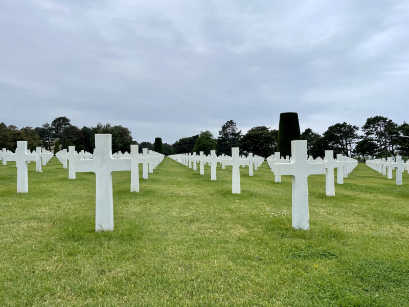 D-Day-Omaha-Beach-Soldatenfriedhof-Kreuze