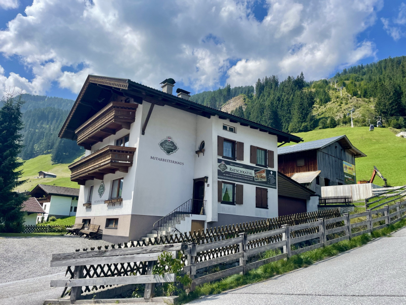 Mitarbeiterhaus-Anno-Dazumal