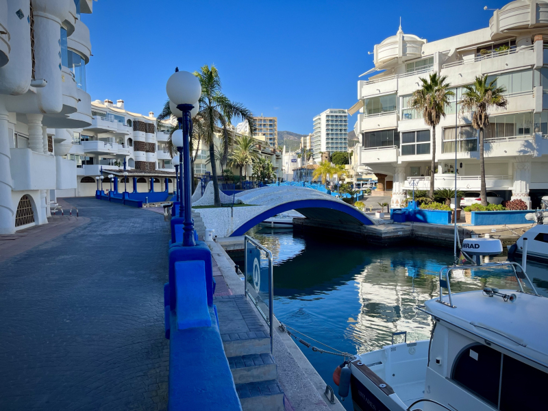 Puerto-Marina