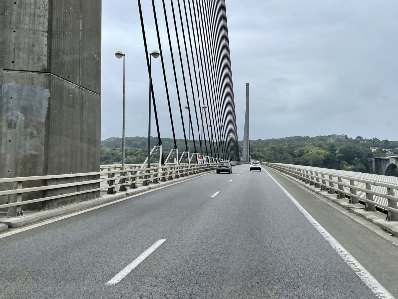 Brückenüberfahrt