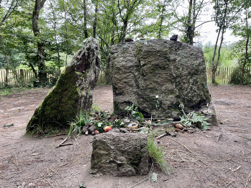 Brocéliande-Merlins-Grab