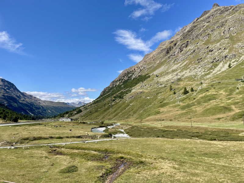 Alpenwunder-Berninapass-Gemeinde-Pontresia