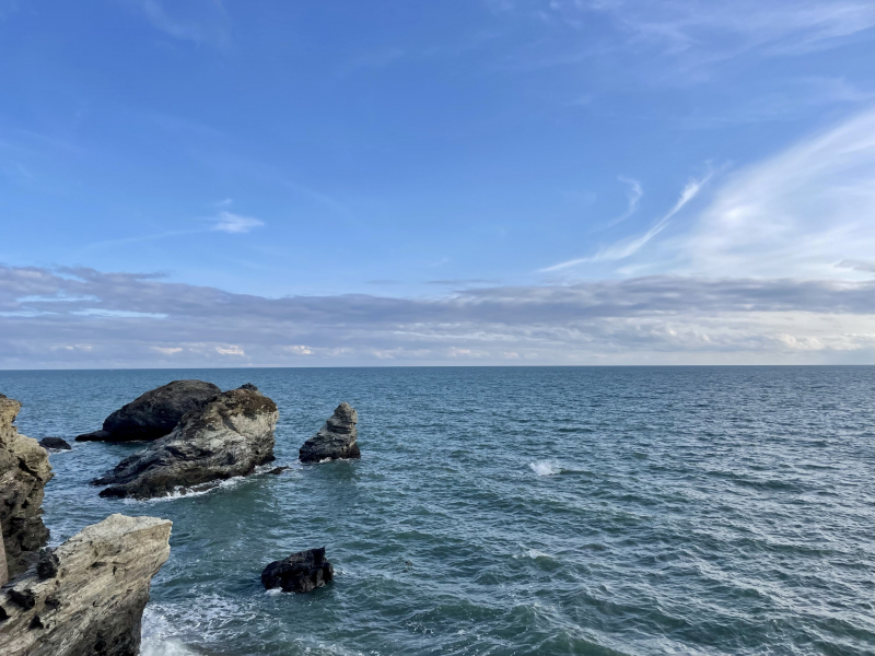 Küstenaussicht-Blick-aufs-Wasser