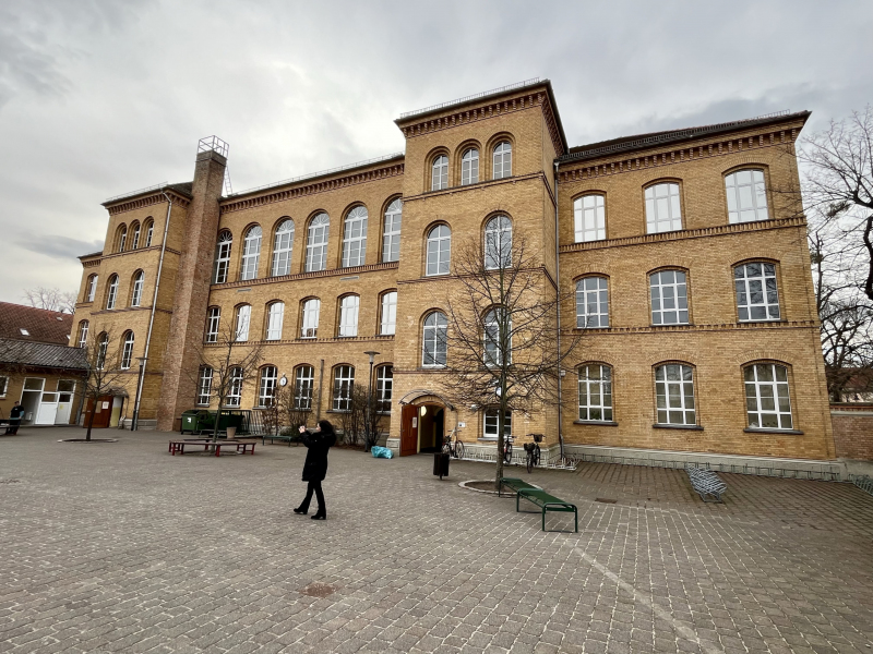 Schulhof