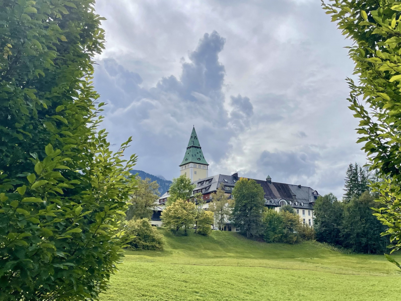 Bayern-Zugspitzregion-Schloss-Elmau