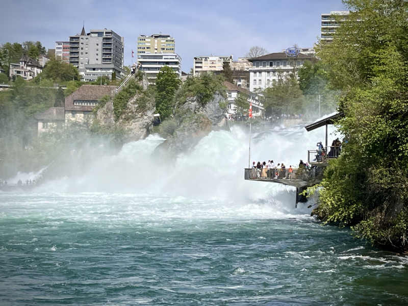 Aussichtsplattform-Wasserfall