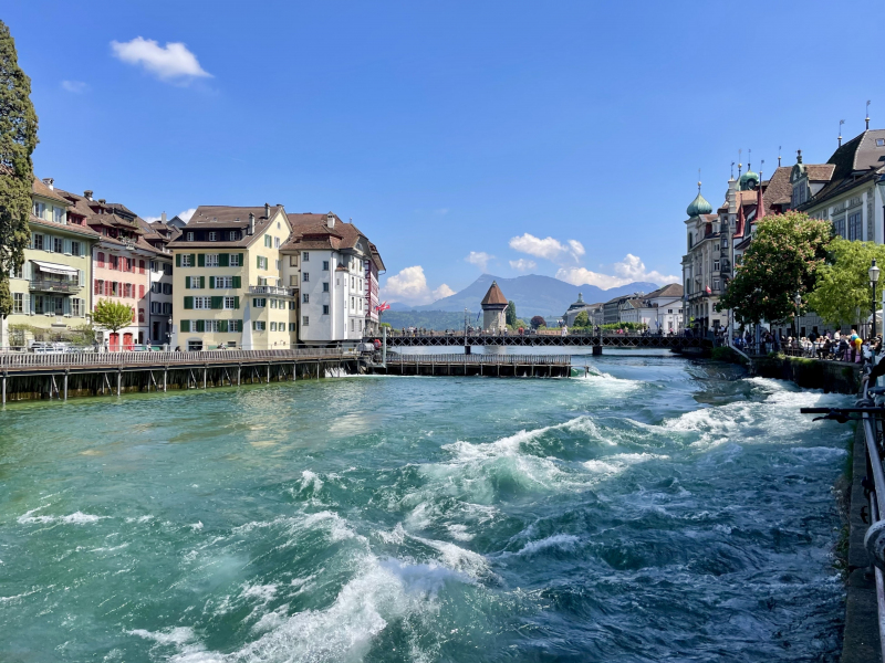 Vierwaldstättersee-Reusswehr-Luzern