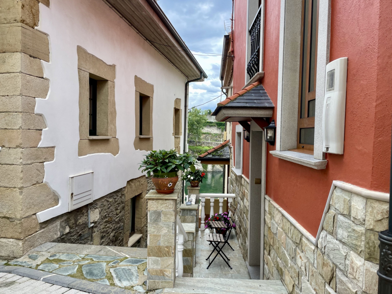 Asturien-Puerto-de-Vega