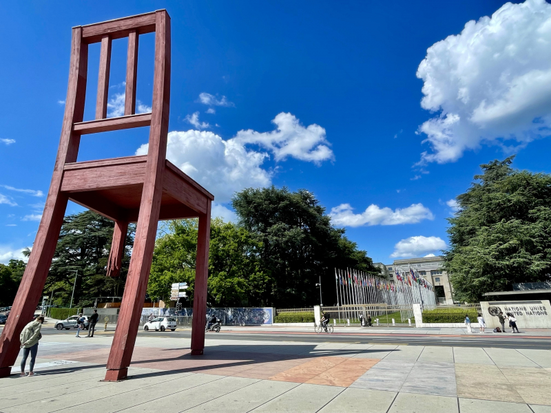 Brocken-Chair-Genf