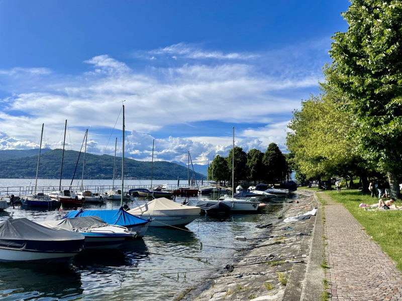 Italien-Ispra-Hafen