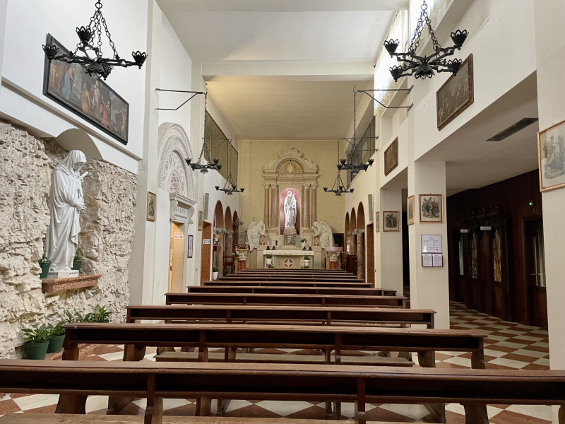 Madonna-donna-Corona