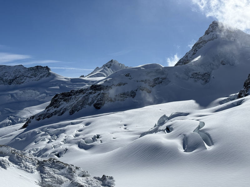 Gletscherlandschaft-am-Jungfraujoch