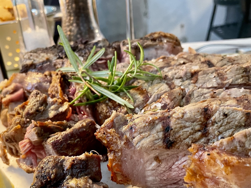 Bistecca-alla-Fiorentina-Chianina