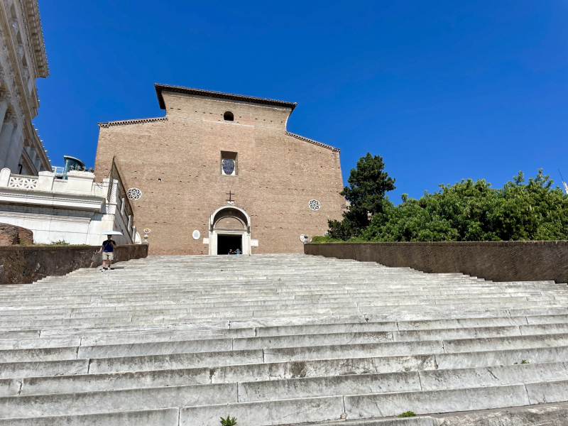 Kirche-Santa-Maria-in-Aracoeli