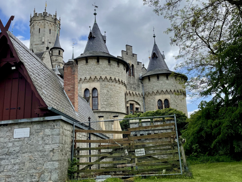 Seitenansicht-Schloss