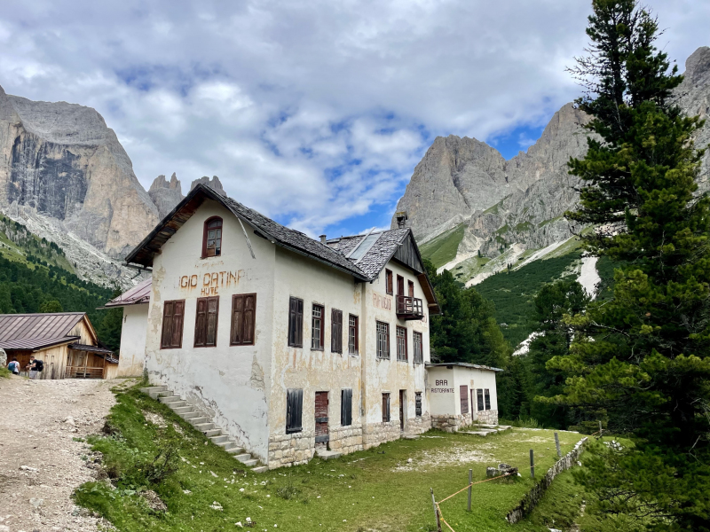 Gardeccia-Hütte
